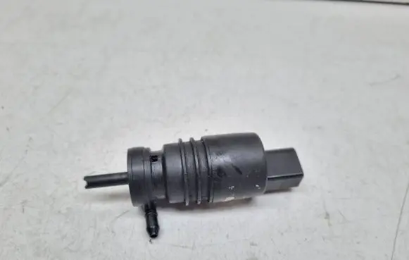 BMW X5 E53 Windscreen/windshield washer pump PA6GBGF30