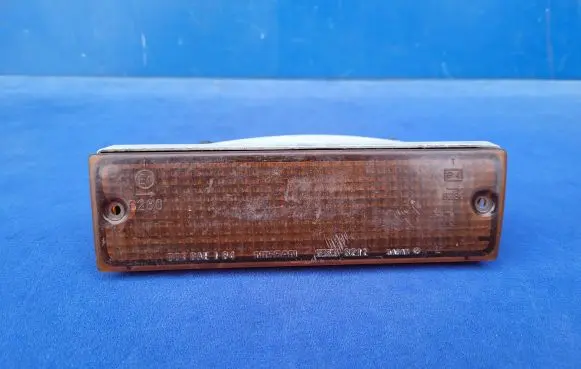 Nissan Sunny Front bumper turn signal IKI3212