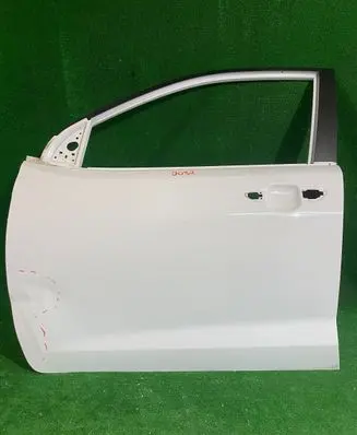 Hyundai i10 Front door
