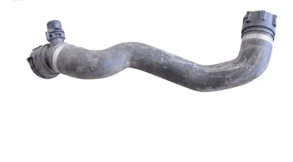 Tesla Model 3 Engine coolant pipe/hose 7644095