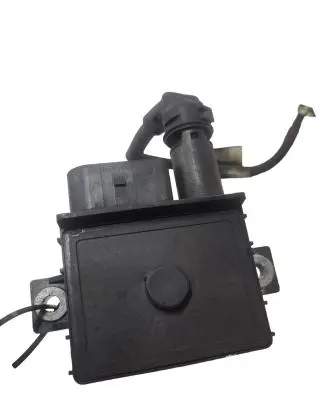 BMW 1 E81 E87 Glow plug pre-heat relay 779800003