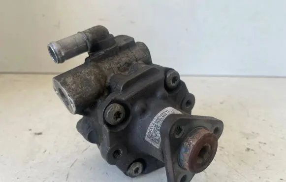 Audi Q5 SQ5 Power steering pump 8R0145154 7651955162 270212132