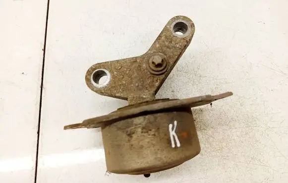 Opel Astra H Engine mount bracket 13159996