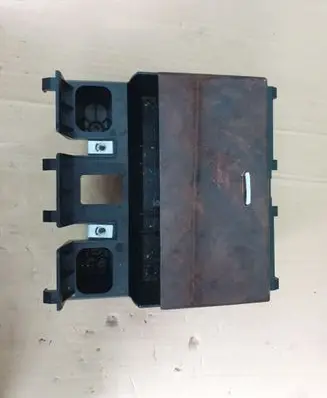 Jaguar XF X250 Cup holder front 8X2354045C22