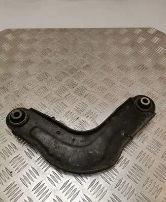 Chrysler Pacifica Rear control arm 68235367A 68235367B