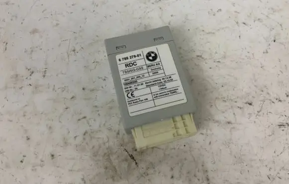 BMW X6 E71 Tire pressure control unit 6785279 100400240 053100100312