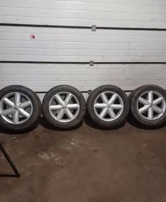 R18 alloy rim