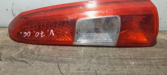 Volvo V70 Rear/tail lights