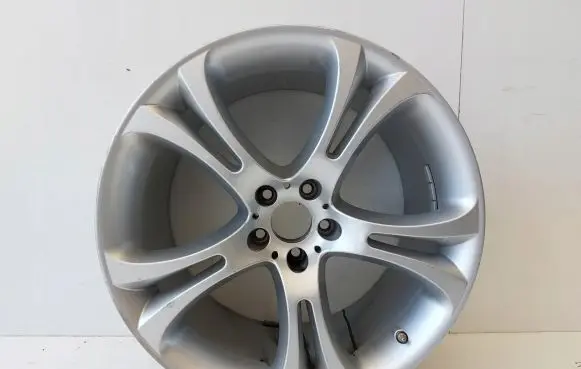 BMW X6 E71 R21 alloy rim 6782837