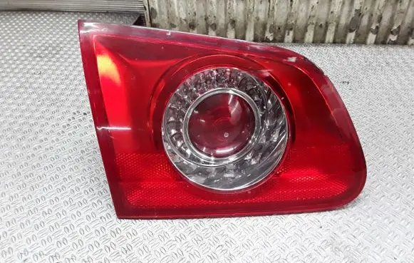 Volkswagen PASSAT B6 Tailgate rear/tail lights 3C9945093