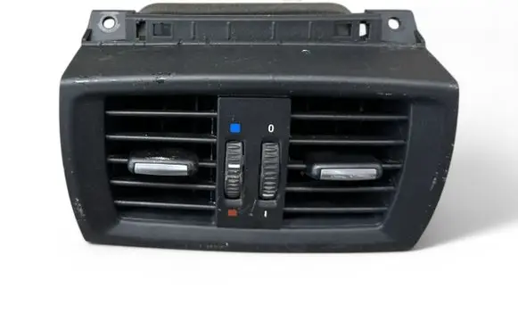 BMW X4 F26 Rear air vent grill 9200888