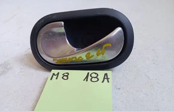 Renault Scenic II - Grand scenic II Front door interior handle 1212123