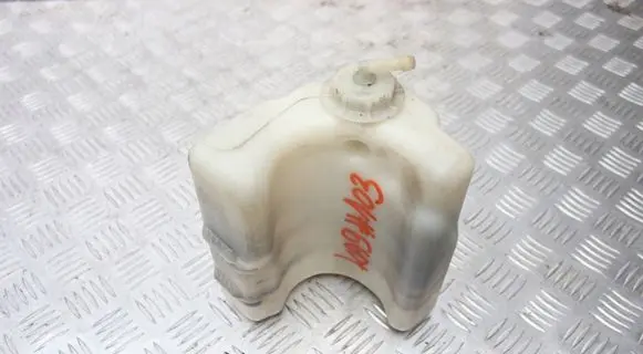 Honda Legend Coolant expansion tank/reservoir