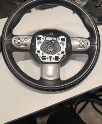 Mini One - Cooper Coupe R56 Steering wheel 2751499 2751500