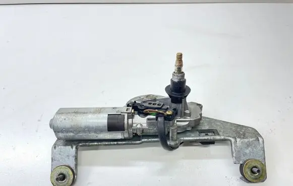 Volvo S40, V40 Rear window wiper motor 0390201529