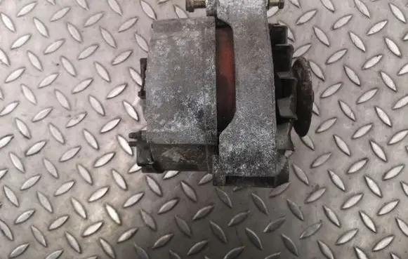 BMW 3 E30 Generator/alternator 0120469757759