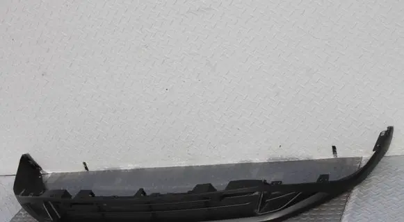 Nissan Qashqai J12 Front bumper KRATKA-620266UA0A 620266UA0A