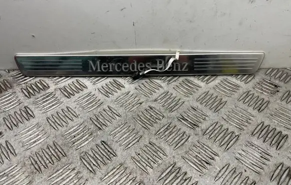 Mercedes-Benz A W176 Front sill trim cover A2466800635