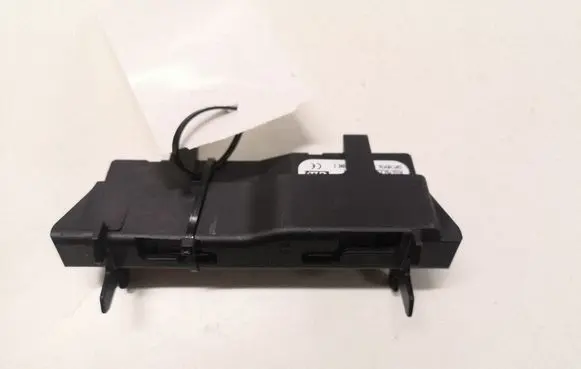 Opel Astra J Aerial antenna amplifier 7812A284019 13500144 M3N284019