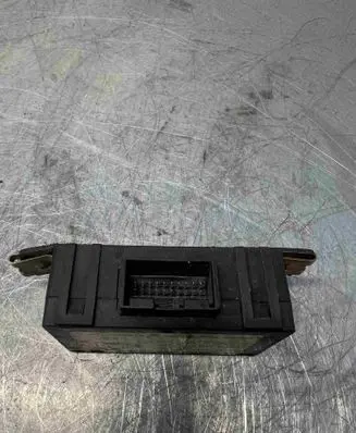 Audi A3 S3 8P Alarm control unit/module 4B0951173
