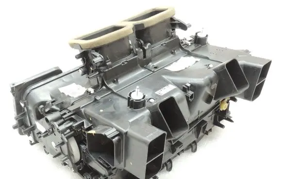 Mercedes-Benz E W212 Interior heater climate box assembly housing A2128300703 A2128302560