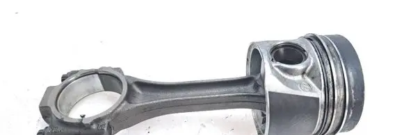 Piston with connecting rod