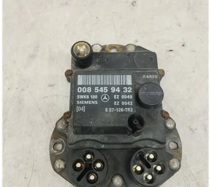 Mercedes-Benz 190 W201 Ignition amplifier control unit 0085459432 A0085459432