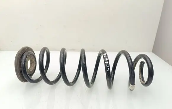 Volkswagen Golf VII Rear coil spring 5Q0511121AG