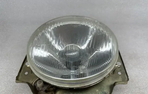 Volkswagen Golf II Headlight/headlamp 02427R20