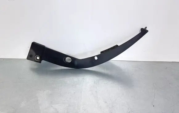 Land Rover Range Rover Sport L494 Other engine bay part DK628C390AC