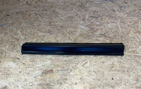 Mazda CX-5 II Front door trim (molding) KB7W-51RA1 S2501M360