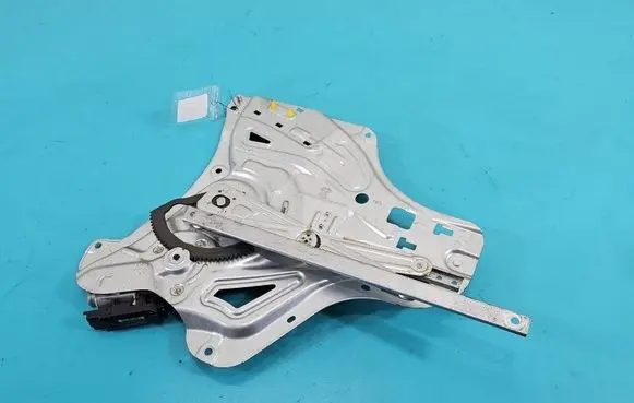 Hyundai ix35 Front door window regulator with motor 82470-2Y330 IMPRK1515705
