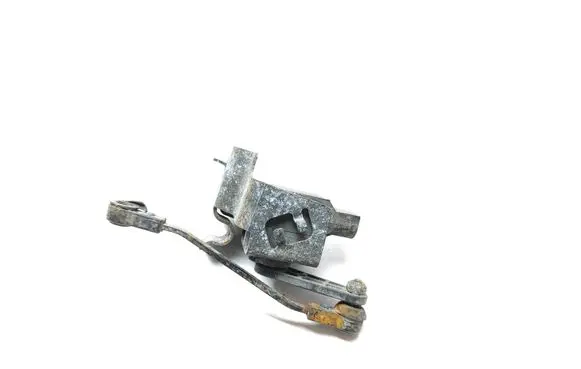 Mercedes-Benz S W221 Air suspension front height level sensor A0105427717 24505