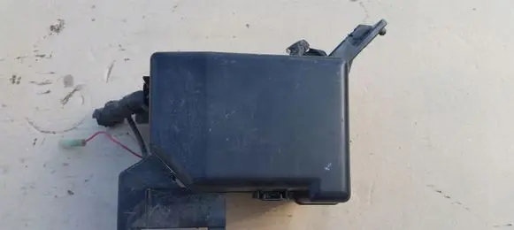 Suzuki SX4 Fuse module 9346063