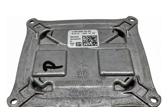 Chrysler Pacifica Voltage converter/converter module 147000015100