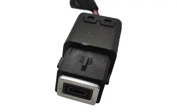 Peugeot Partner USB socket connector 98313506VV