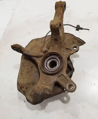 Honda Civic Front wheel hub spindle knuckle