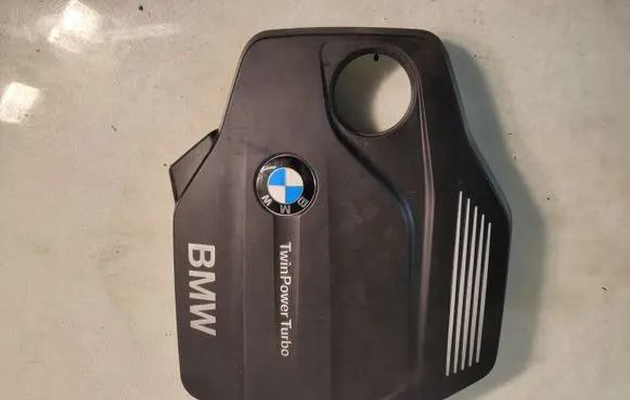 BMW X3 F25 Engine cover (trim) 8514202