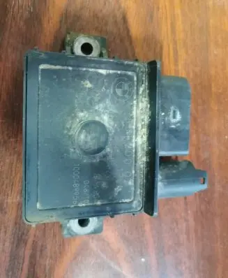BMW X5 E70 Glow plug pre-heat relay 1000489956 0523120404 780120002