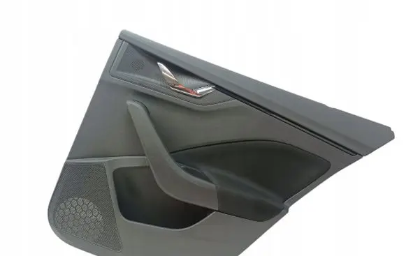 Skoda Kamiq Front door card panel trim