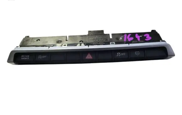 Audi Q2 - A set of switches 81A925301J 10134112
