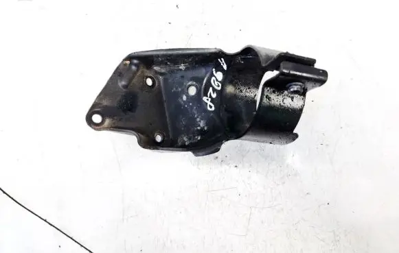 Skoda Superb B5 (3U) Engine mounting bracket 3b0127224