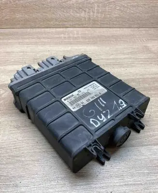 Volkswagen Golf III Engine control unit/module ECU 028906021Q 0281001241 4494