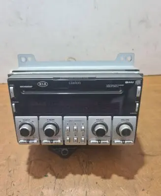 KIA Carnival Radio/CD/DVD/GPS head unit 153279KHZ 875108MHZ 5311602KHZ