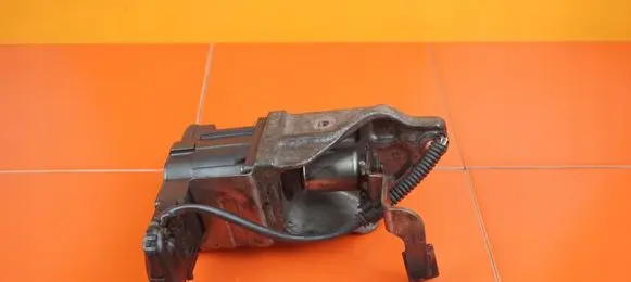 BMW 5 E60 E61 Turbo solenoid valve 13519651 N47D20A