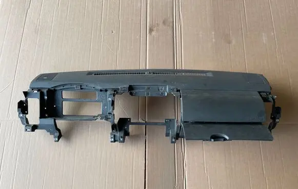 Nissan Navara D40 Dashboard