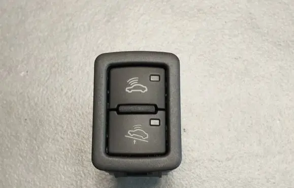 Other switches/knobs/shifts