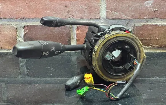 Mercedes-Benz E W211 Wiper control stalk A1715450332 05112405