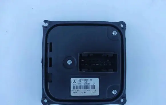 Mercedes-Benz CLS C218 X218 Headlight ballast module Xenon A2189009103