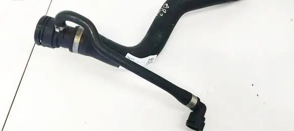 BMW 1 E81 E87 Engine coolant pipe/hose 7148378